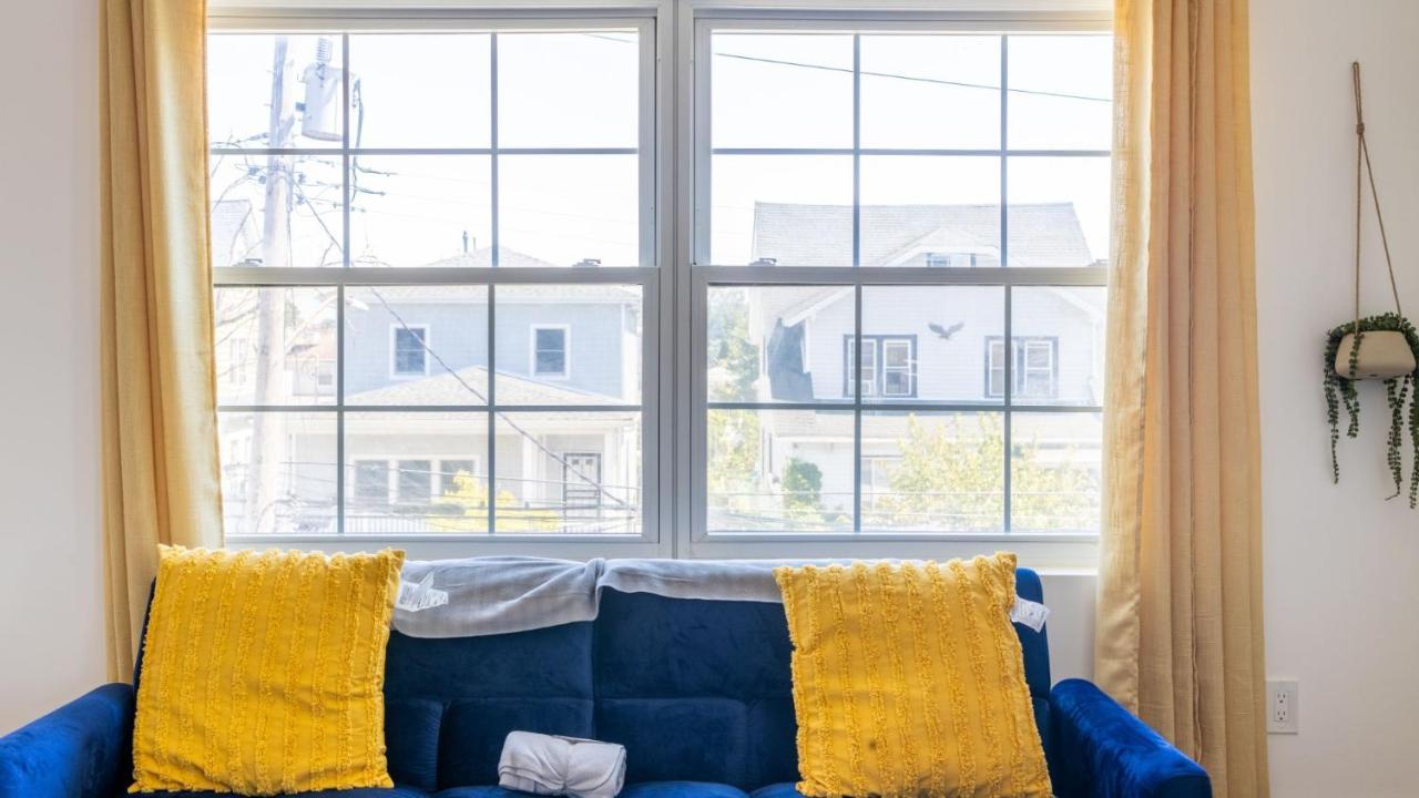 Lovely 3-br In Queens, Near Rockaway Lejlighed