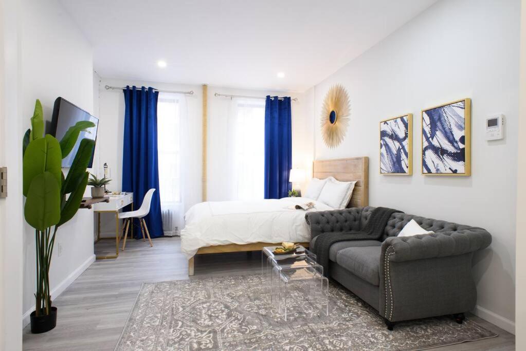 Appartement 240-12 Brand New Prime Location W&d *
