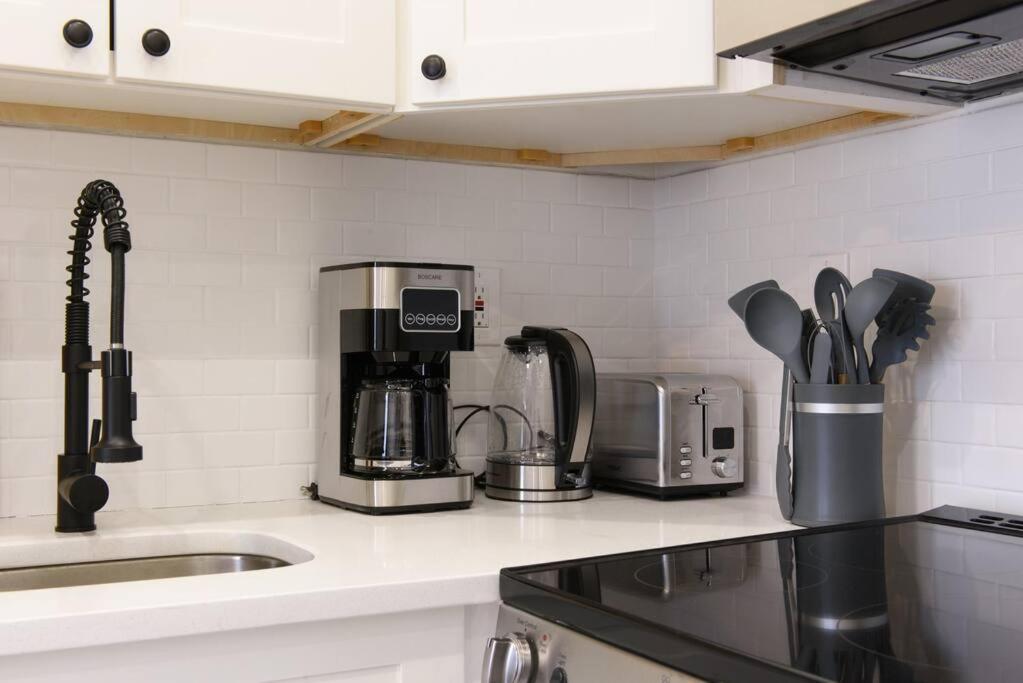 240-14 New Prime Location W&d In Unit * Nova York
