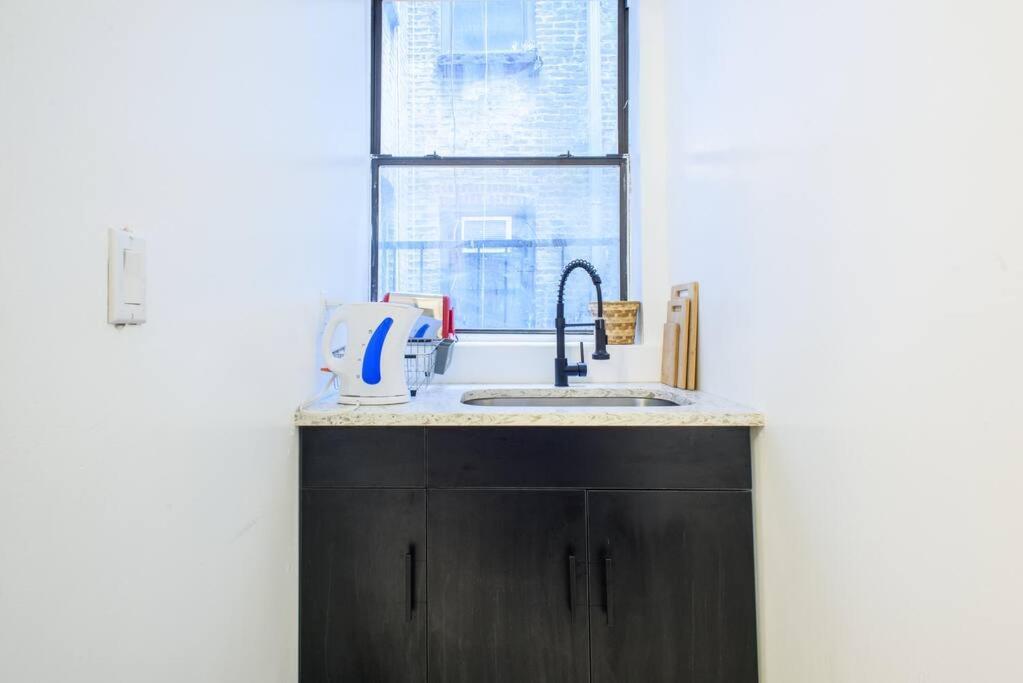 Appartement 454-3w Prime Location 2br Newly Furnished Sleeps 5 New York