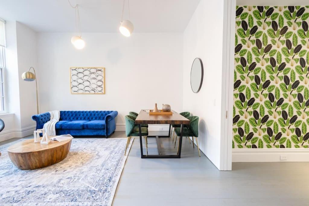 E10-2 Designer East Village Townhouse 1br W D Appartement *