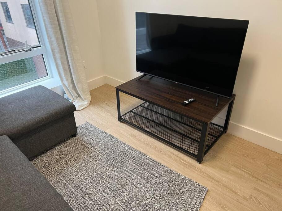 Appartement Modern 2 Bedroom Apt W Pool Table In Heart Of Bklyn *