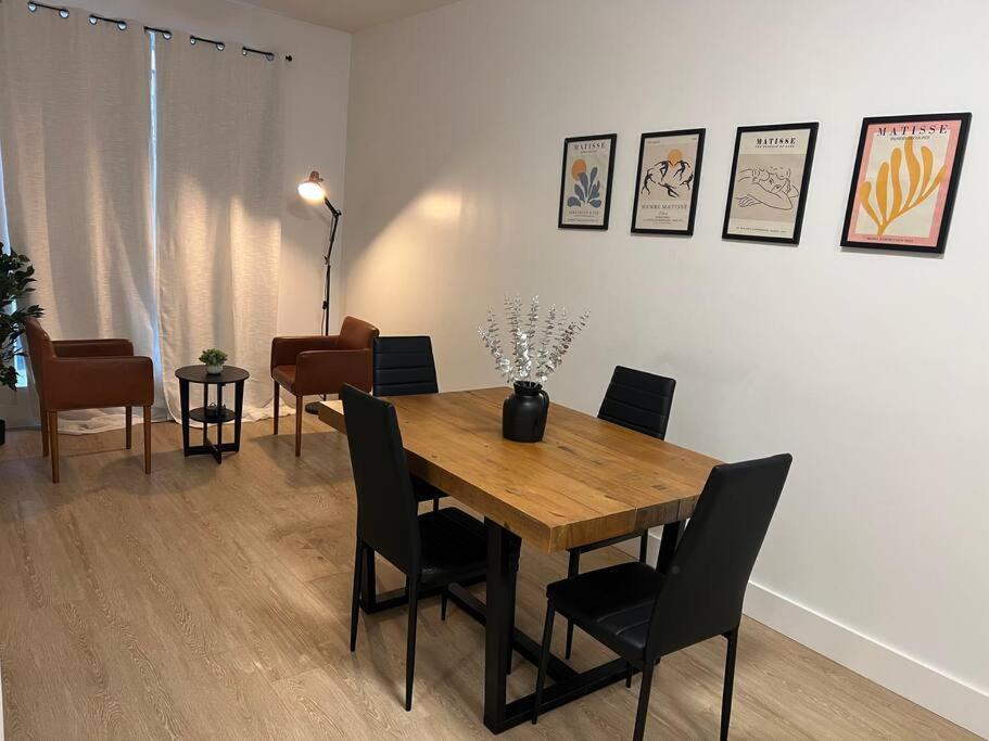 Appartement Modern 2 Bedroom Apt W Pool Table In Heart Of Bklyn New York