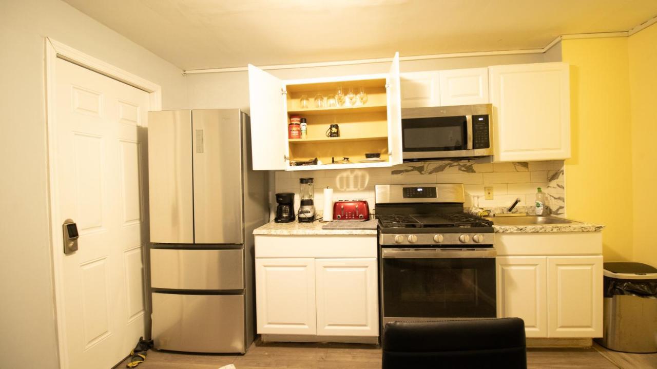 Appartamento Cozy Shack 1 Bedroom Studio With Sofa And Full Kitchen In Elmhurst Ny *