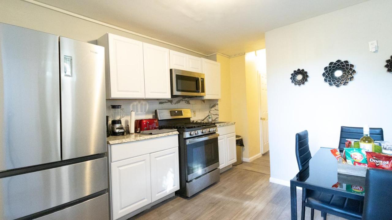 Appartement Cozy Shack 1 Bedroom Studio With Sofa And Full Kitchen In Elmhurst Ny *