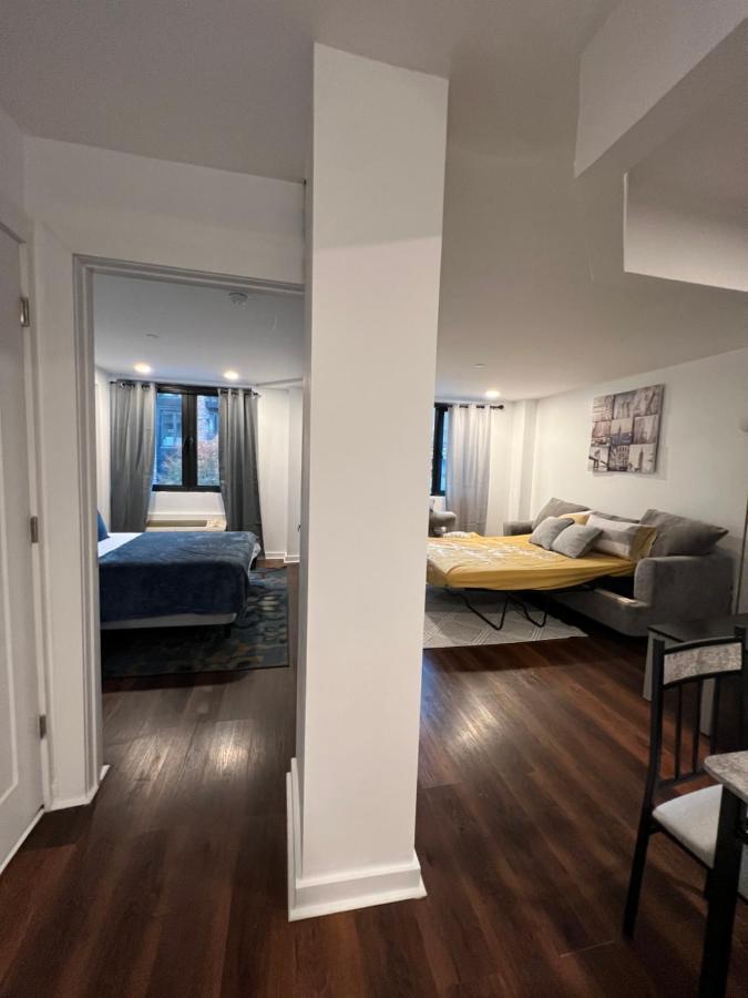 Cozy 1 Bedroom With Outdoor Patio Space Apartamento Nueva York