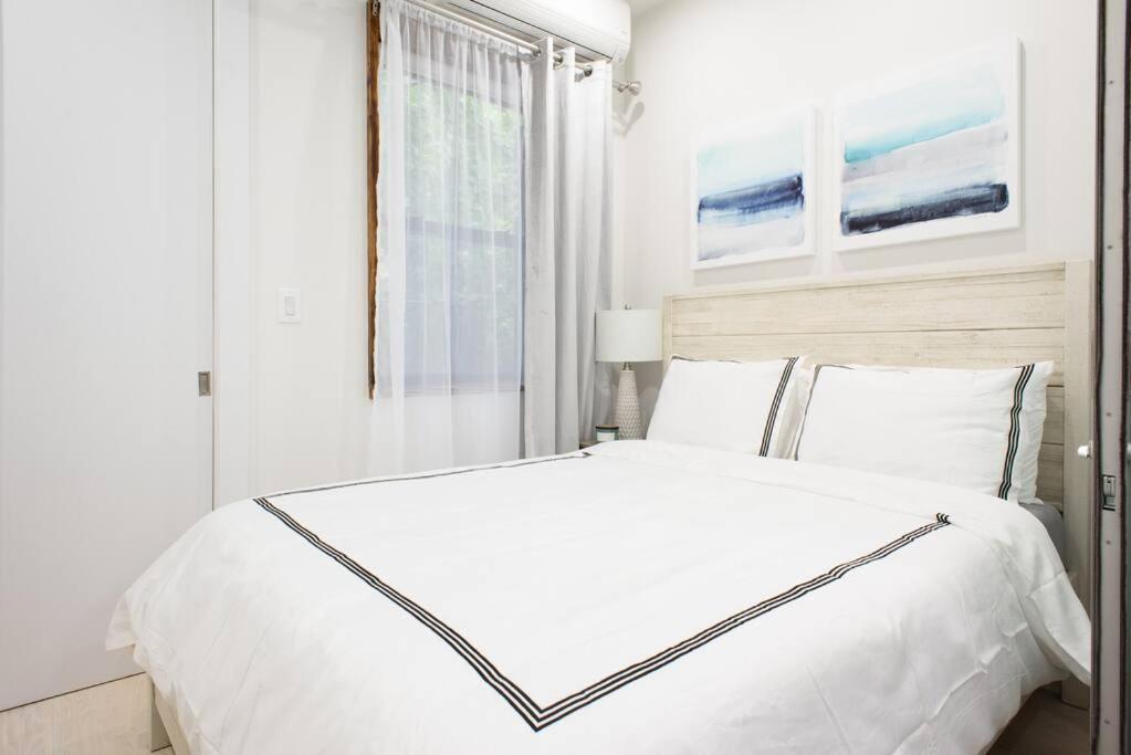 Appartement 78-4b New Quality 1br W&d In Unit Skylights New York