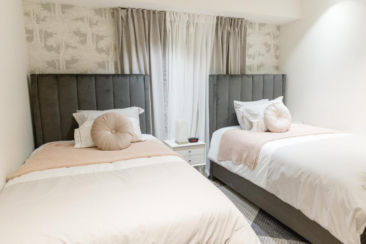 Privet House - Midwood/flatbush Recently Remodeled * New York City
