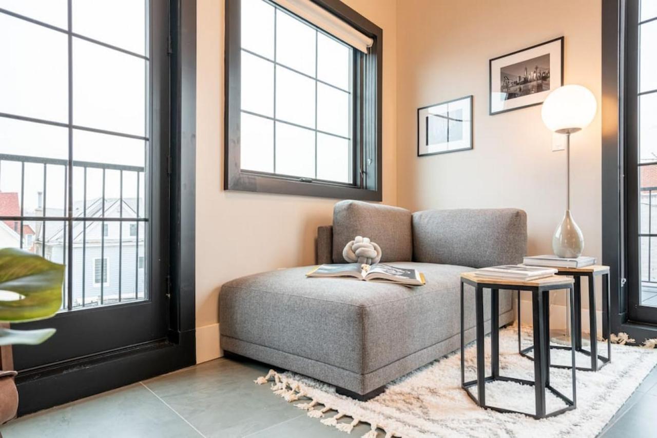 Appartement Chic Mezzanine Loft With Rooftop And Shoreline Nearby At 