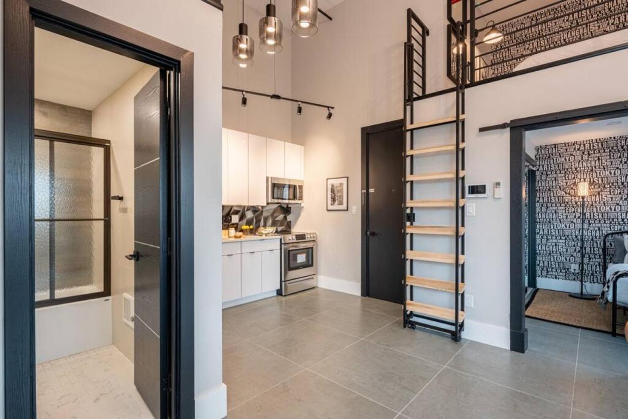 Appartement Chic Mezzanine Loft With Rooftop And Shoreline Nearby At 