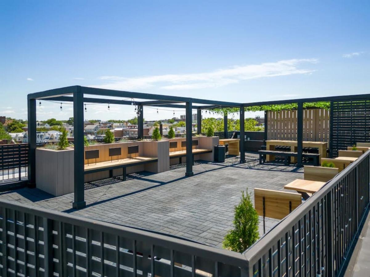 Appartement Chic Mezzanine Loft With Rooftop And Shoreline Nearby At 