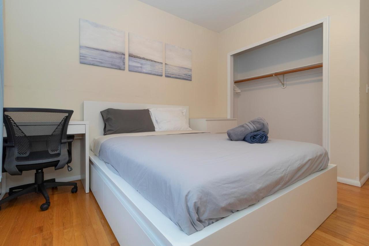 Corporate Suites On Upper East Side Appartement