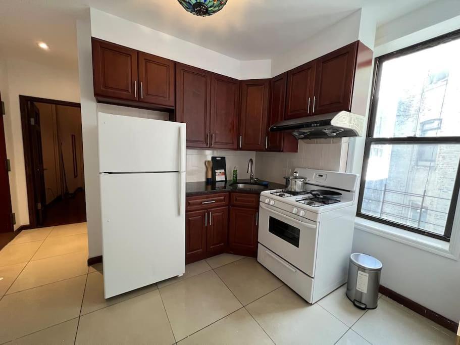Antique Victorian 2 Bedroom Best Location Appartement New York