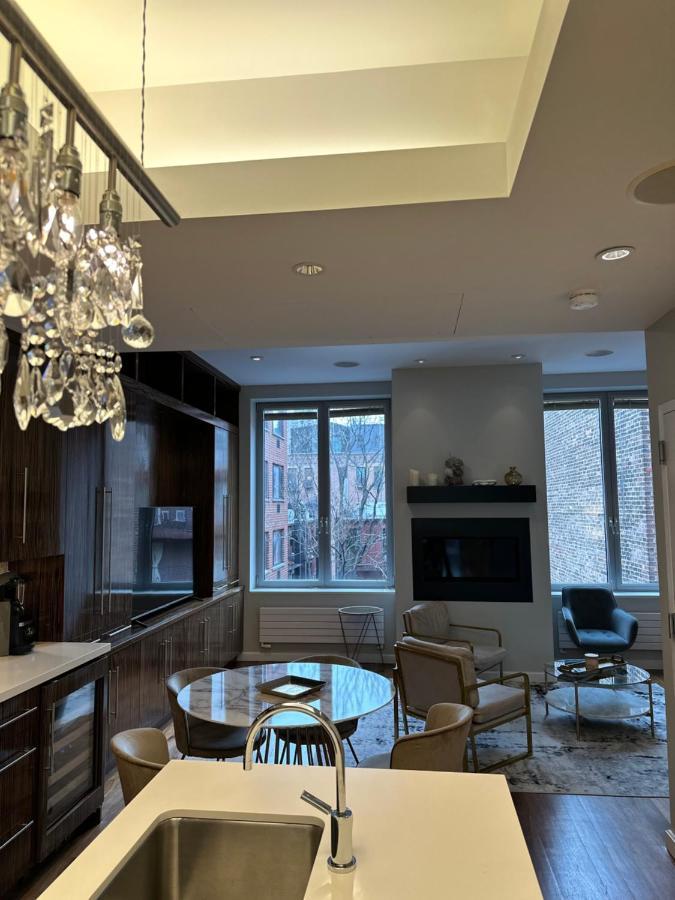 Posh 4 Bedroom Times Square Penthouse With Private Rooftop