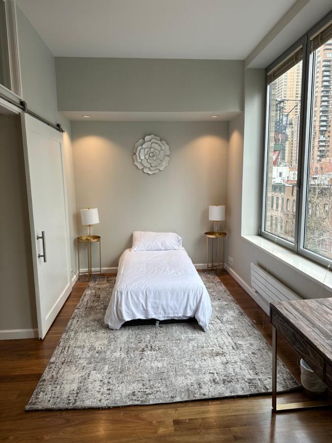 Posh 4 Bedroom Times Square Penthouse With Private Rooftop