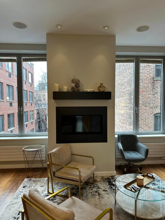Posh 4 Bedroom Times Square Penthouse With Private Rooftop