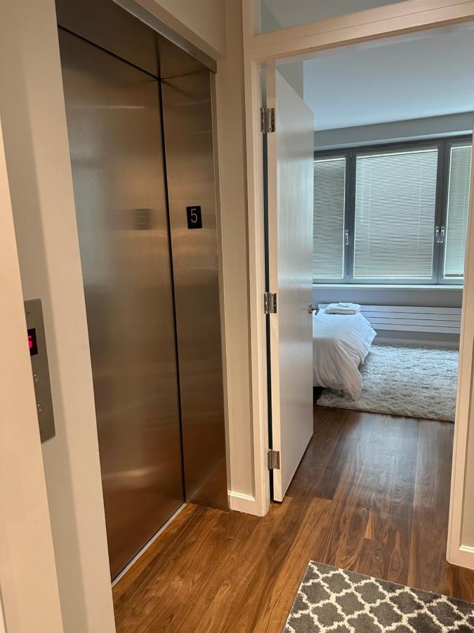 Posh 4 Bedroom Times Square Penthouse With Private Rooftop Appartement New York