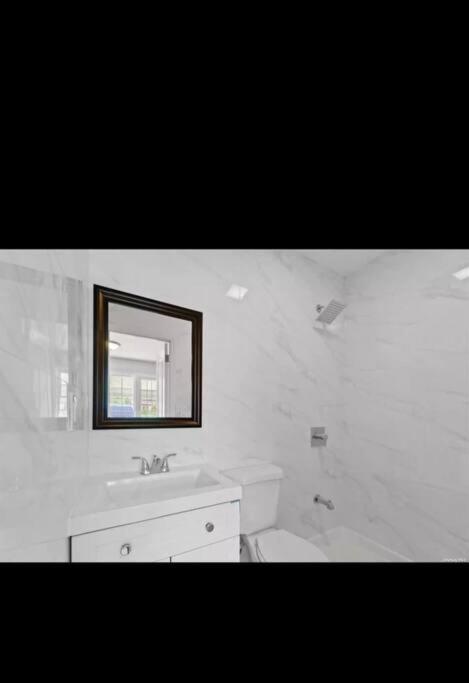 Appartement First Floor Of Beautiful House Totally Private New York