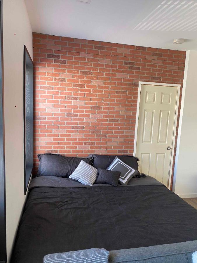 Appartement 145 St Queens Near Jfk, Lga, & Citi Field, Free Parking In The Backyard 646-667-6696 New York