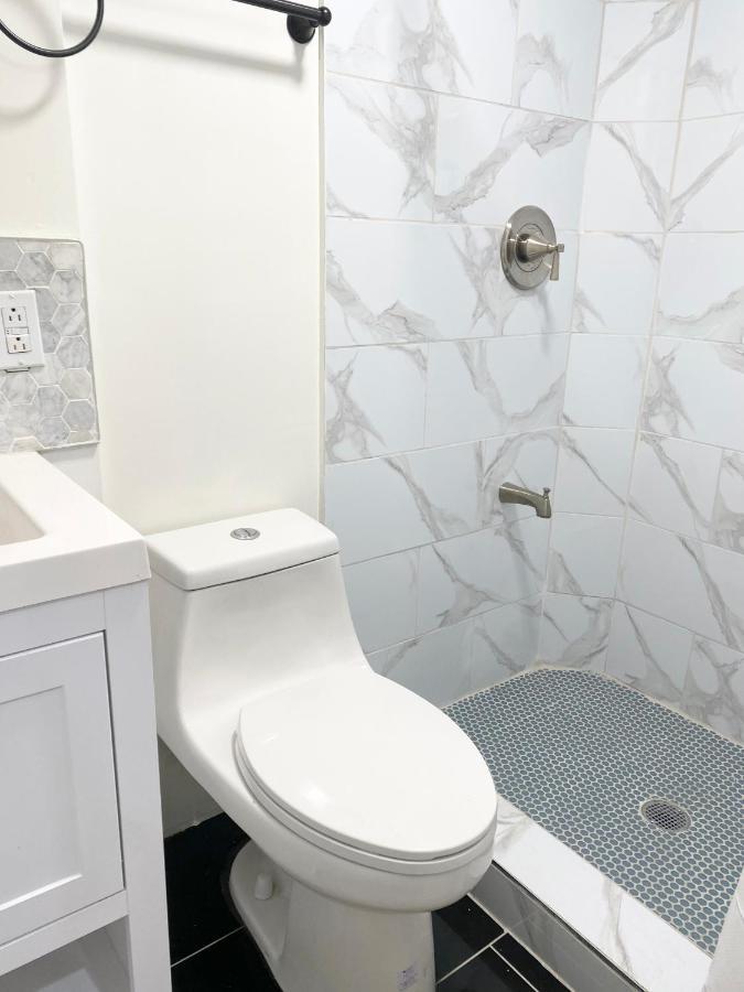 1444 Apartment#1 Appartement *