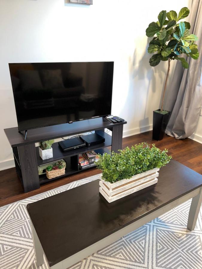 Appartamento Cozy 1 Bedroom With Outdoor Patio Space New York