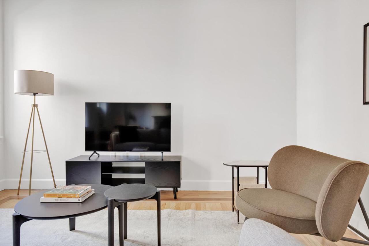 Appartement Ues 2br W Doorman Nr Met Park Nyc-716 *