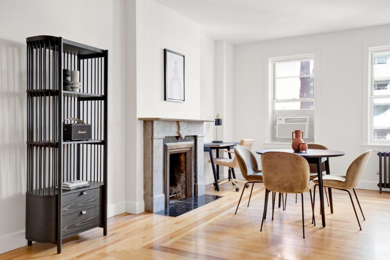 Ues 2br W Doorman Nr Met Park Nyc-716 New York