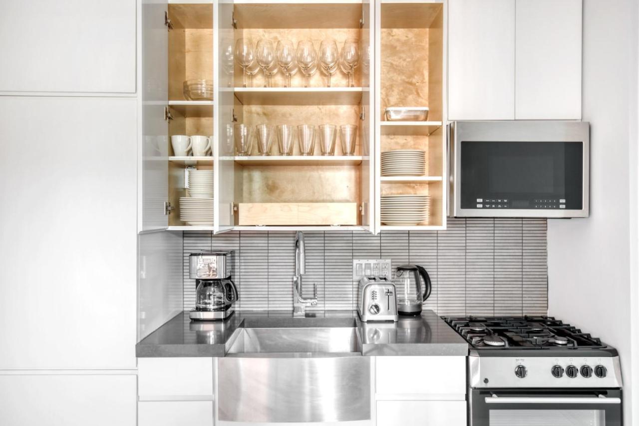 Les 2br W Elevator Wd Roof Nr Parks Nyc-788 New York