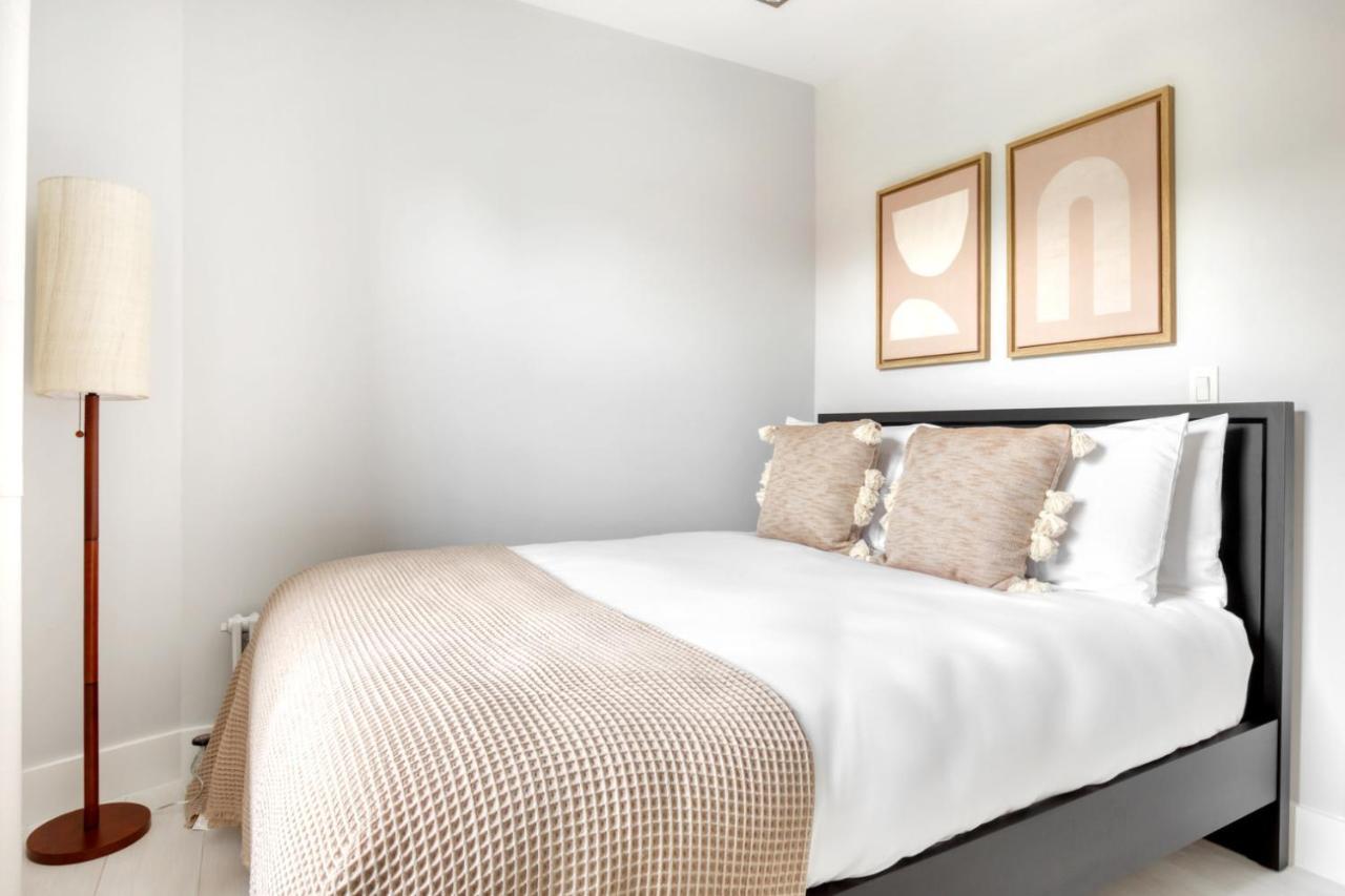 Les 2br W Elevator Wd Roof Nr Parks Nyc-788 *