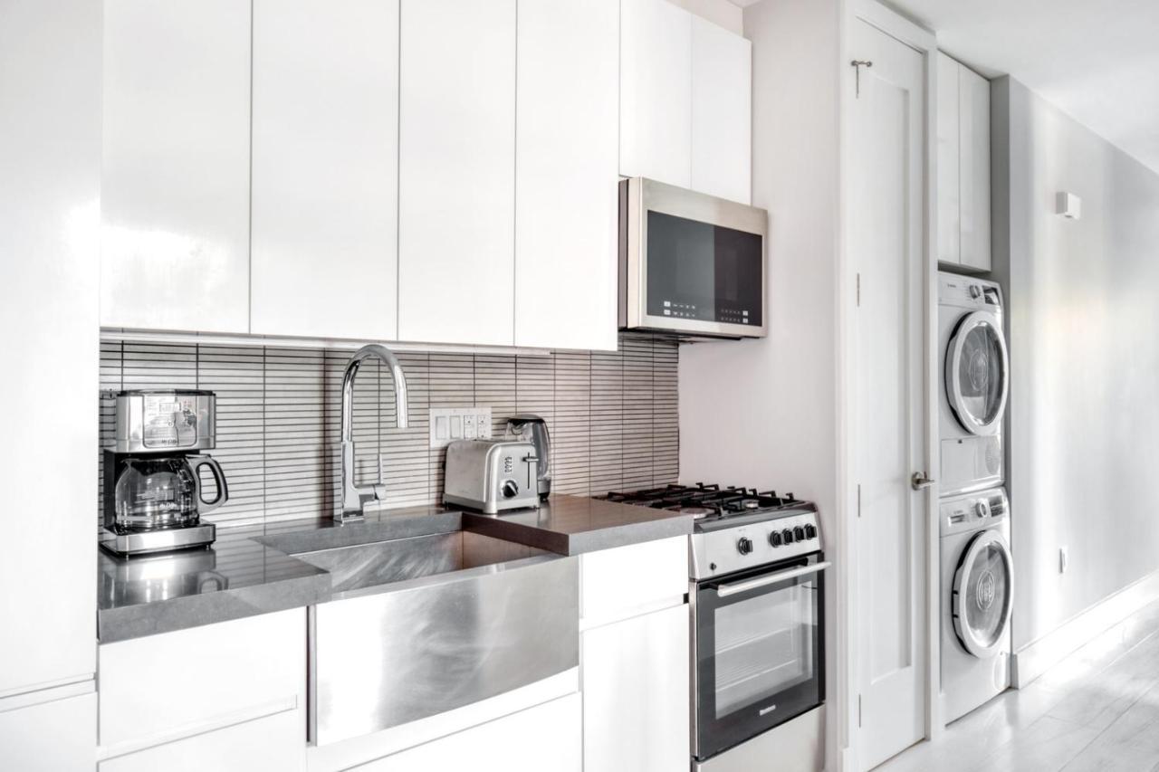 Les 2br W Elevator Wd Roof Nr Parks Nyc-788 New York