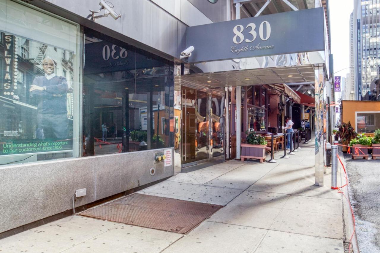 Amazing Midtown W 1br W Gym Nr Times Sq Nyc-650 Apartamento Nueva York