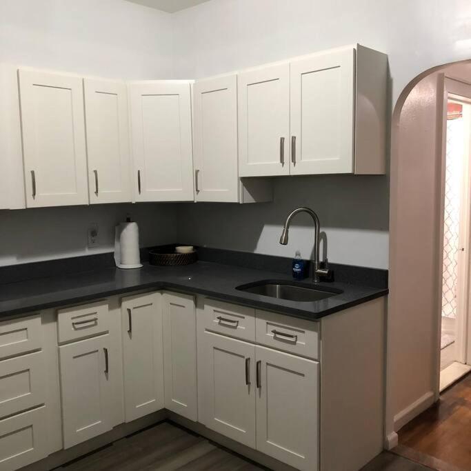 Ny3182-7 Private Rm Full Bed Keypad Shared Bathroom Appartement *