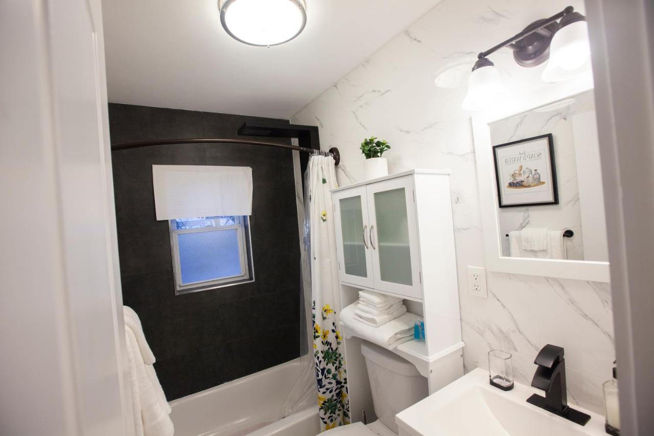 Alafia- Cozy Jfk Area - Is A Hosted Meaning The Host Live On Site
