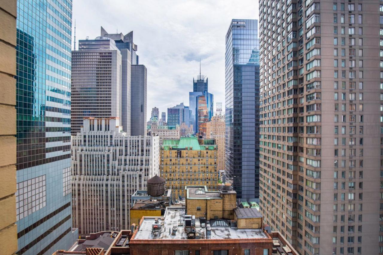 1br Nr Times Sq W Indoor Pool Gym Nyc-102 Appartement