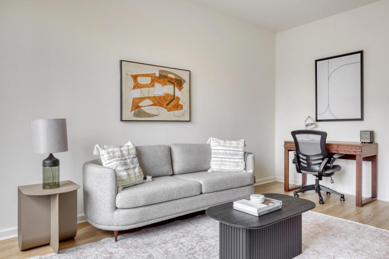 Uws 1br W Doorman Nr Central Park Nyc-821 * New York