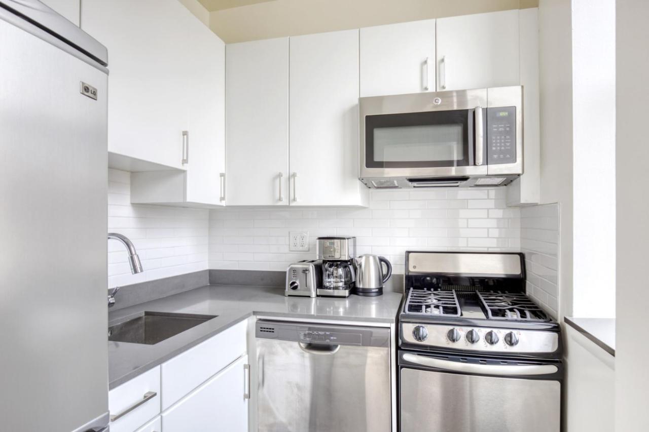 Uws 1br W Doorman Nr Central Park Nyc-821 New York