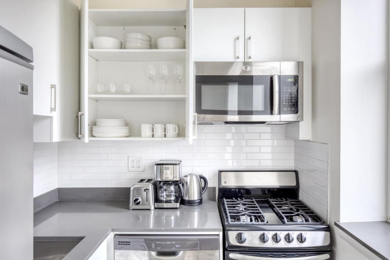 Uws 1br W Doorman Nr Central Park Nyc-821 Appartement New York