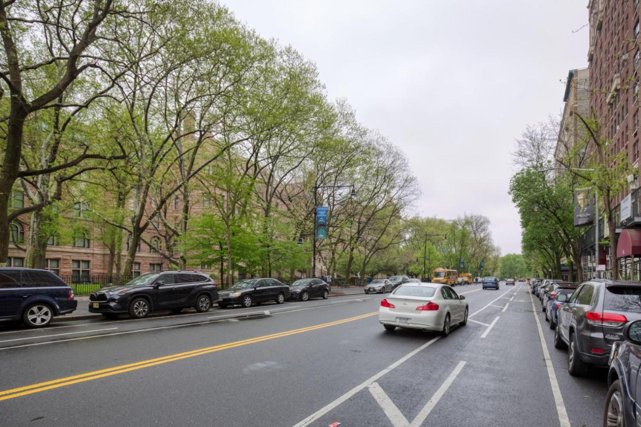 Uws 1br W Doorman Nr Central Park Nyc-821 Appartement *