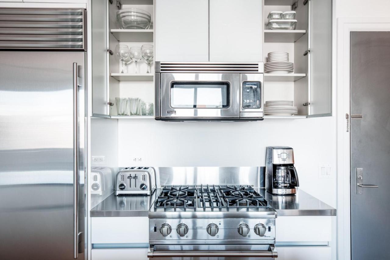Hells Kitchen 1br W Doorman Nr Park Nyc-525 *