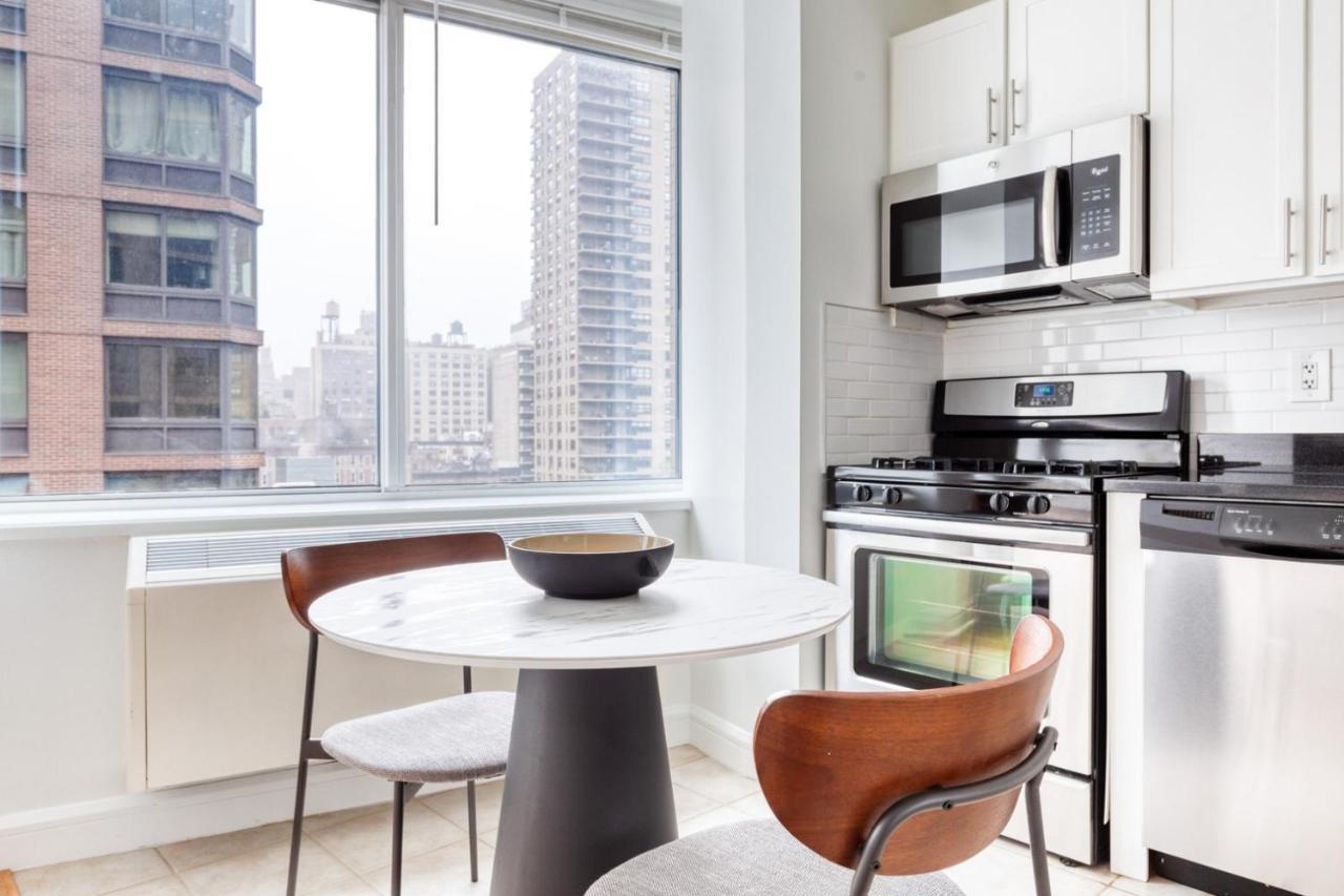 Uws 1br W Gym Doorman Nr Julliard Nyc-832 * New York