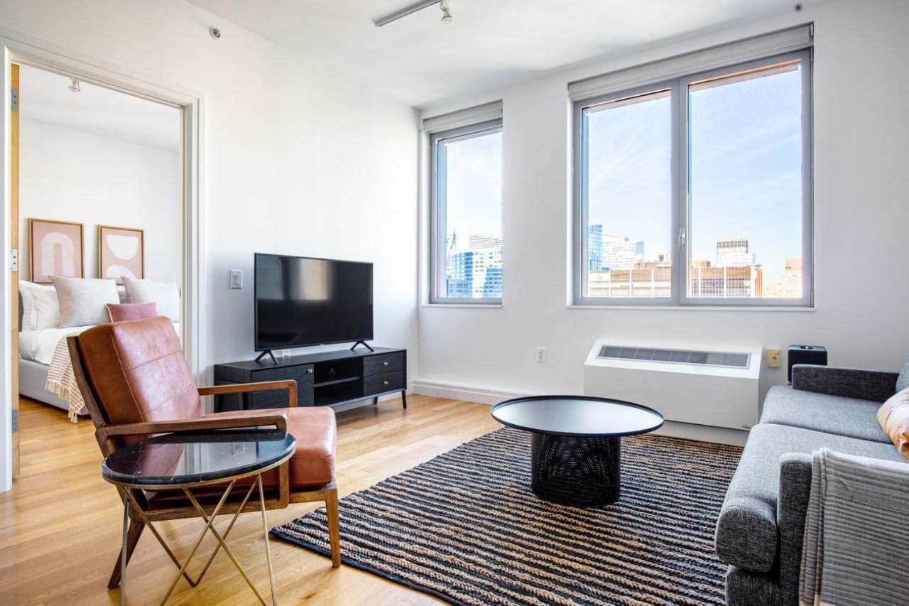 Hells Kitchen 1br W Doorman Nr Park Nyc-525 * Nova York