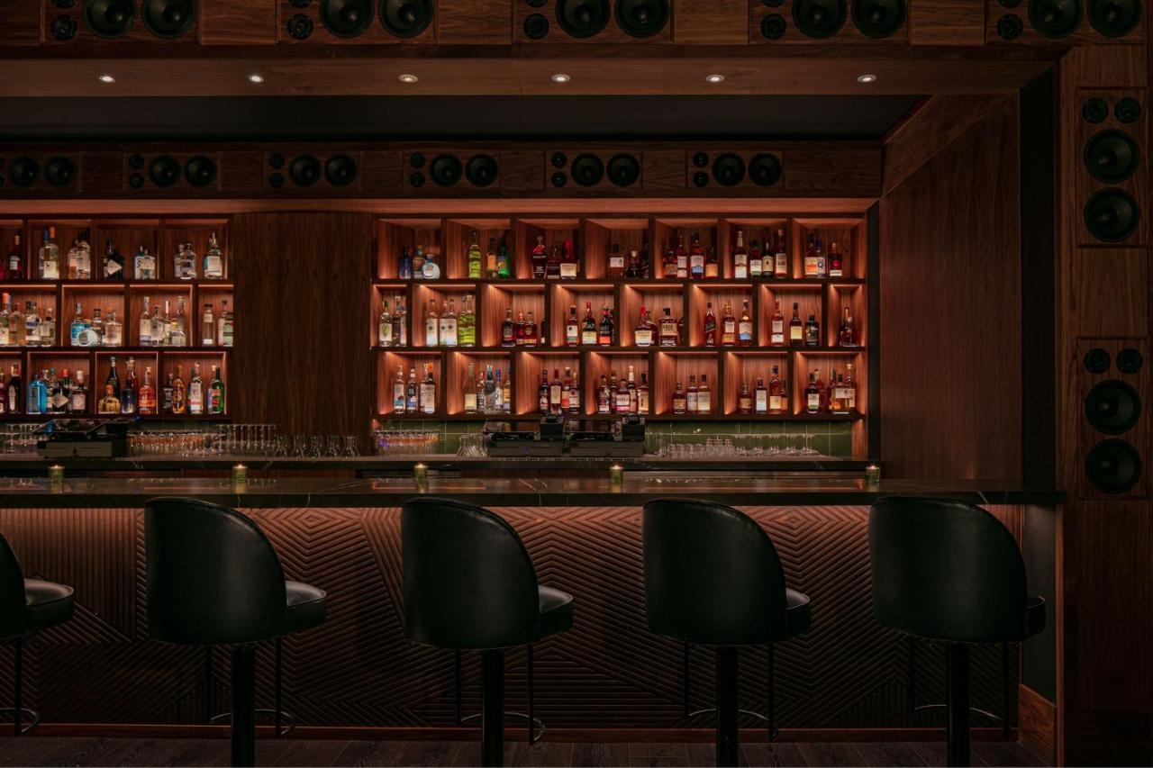 Moxy Brooklyn Williamsburg New York City