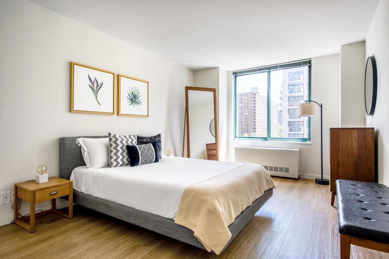 Uws 2br W Doorman Gym Parking Nr Park Nyc-596 Appartement *