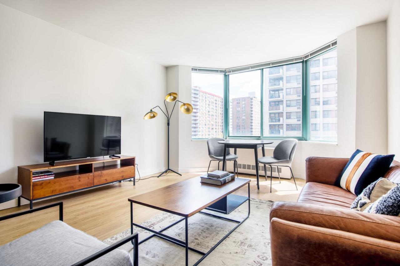 Uws 2br W Doorman Gym Parking Nr Park Nyc-596 Appartement *