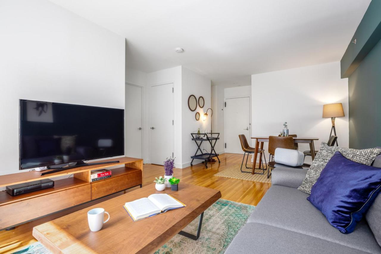 Chelsea 1br W Balcony Gym Doorman Nyc-162 Appartement