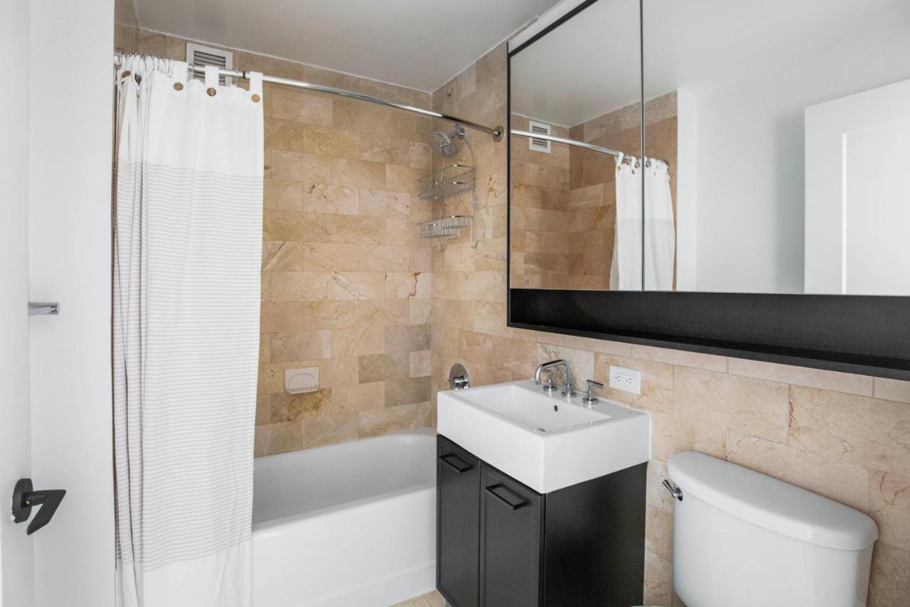 Fidi Jr 1br W Gym Lounge Nr Street Nyc-1136 Appartement