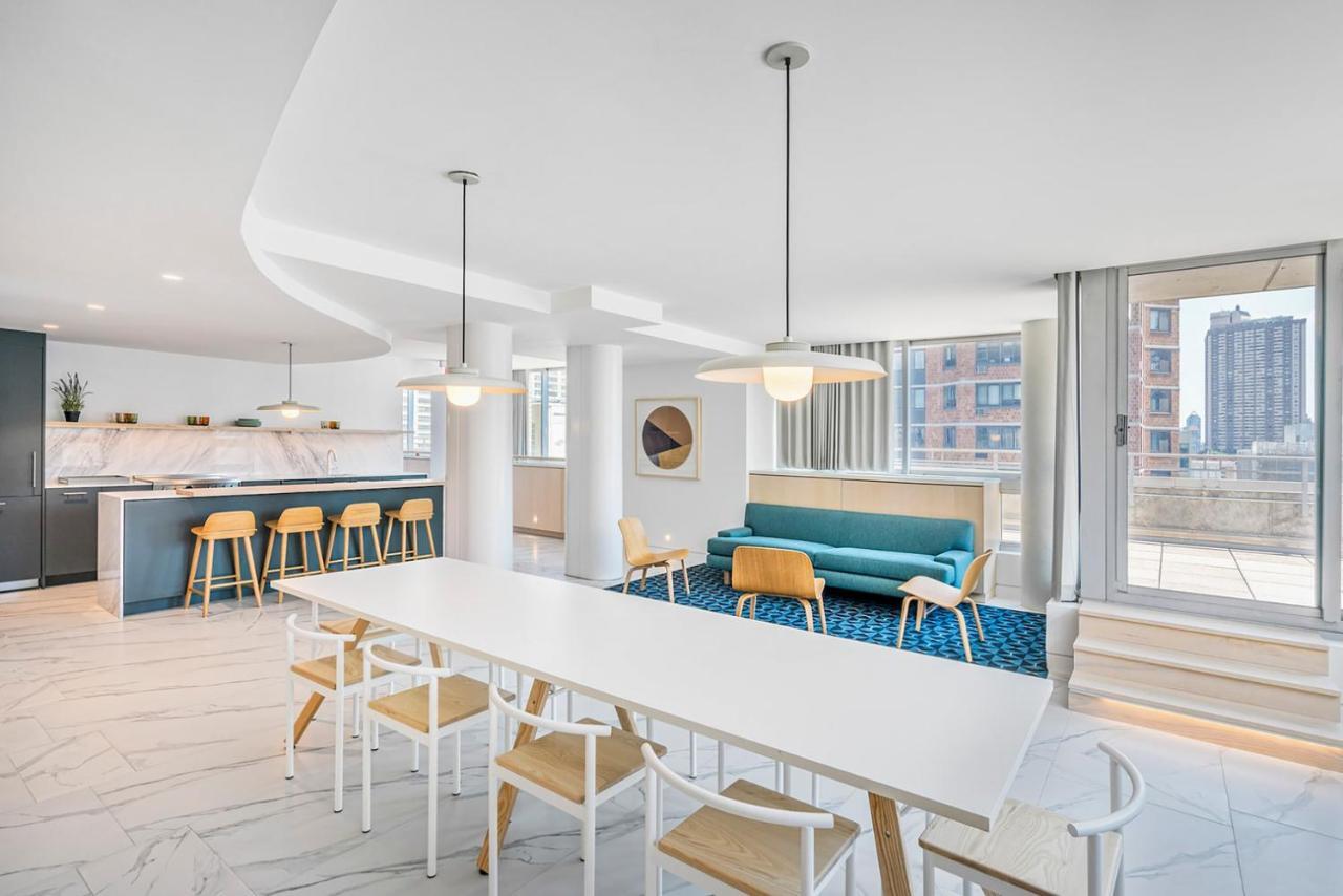 Uws 1br W Wd Nr Lincoln Center Nyc-880 Appartement