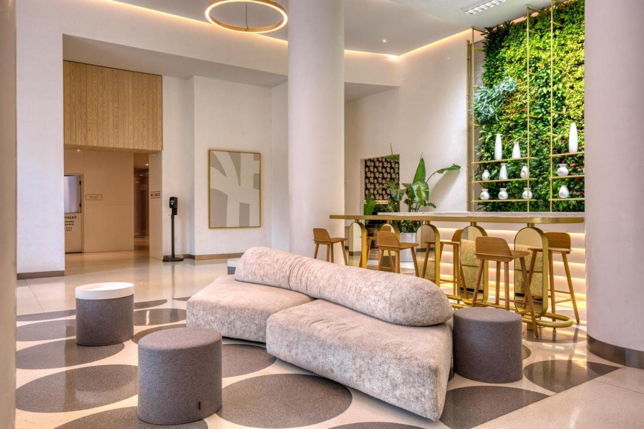 Uws 1br W Wd Nr Lincoln Center Nyc-880