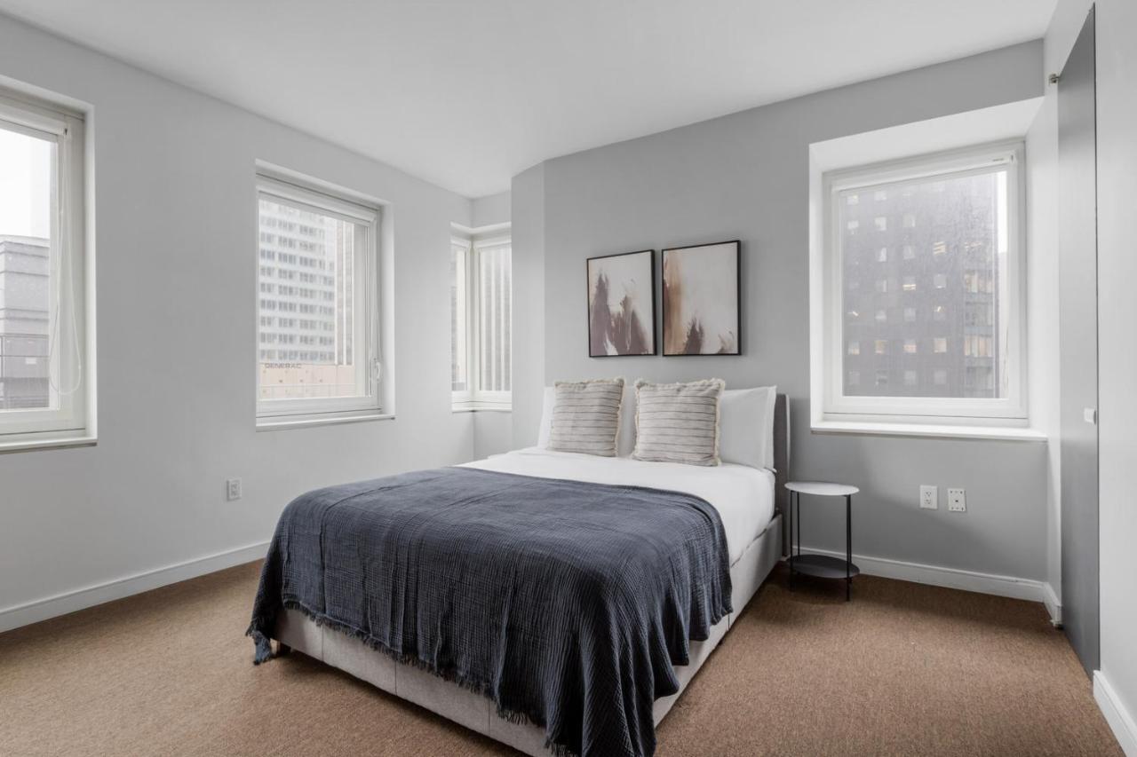 Midtown 1br W Doorman Gym Wd Nr Rock Center Nyc-1128 * New York