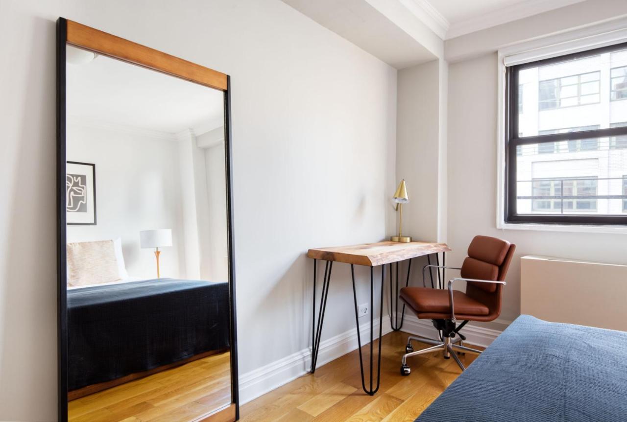 Apartment Midtown E 1br Office Nook Doorman Gym Nyc-43 *